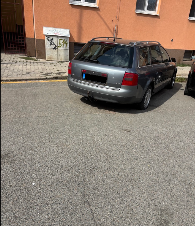Autovrak audi