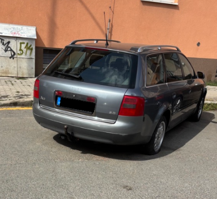 Autovrak audi