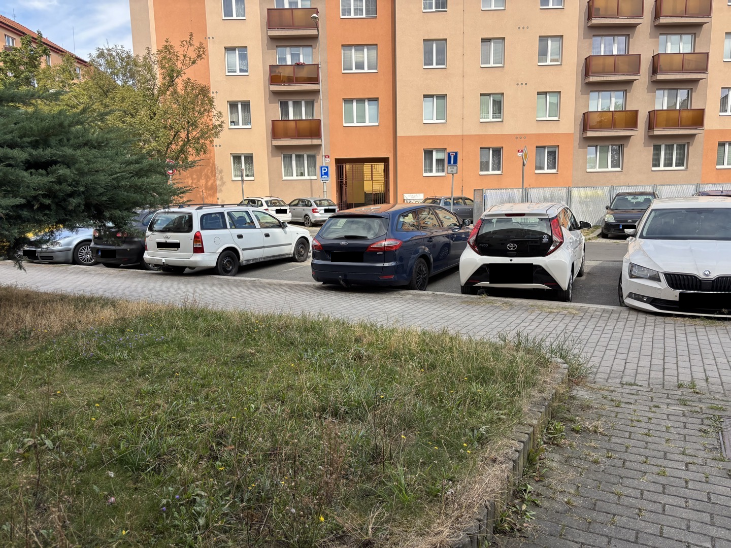 Parkoviště