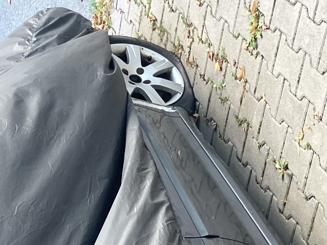 Auto bez spz