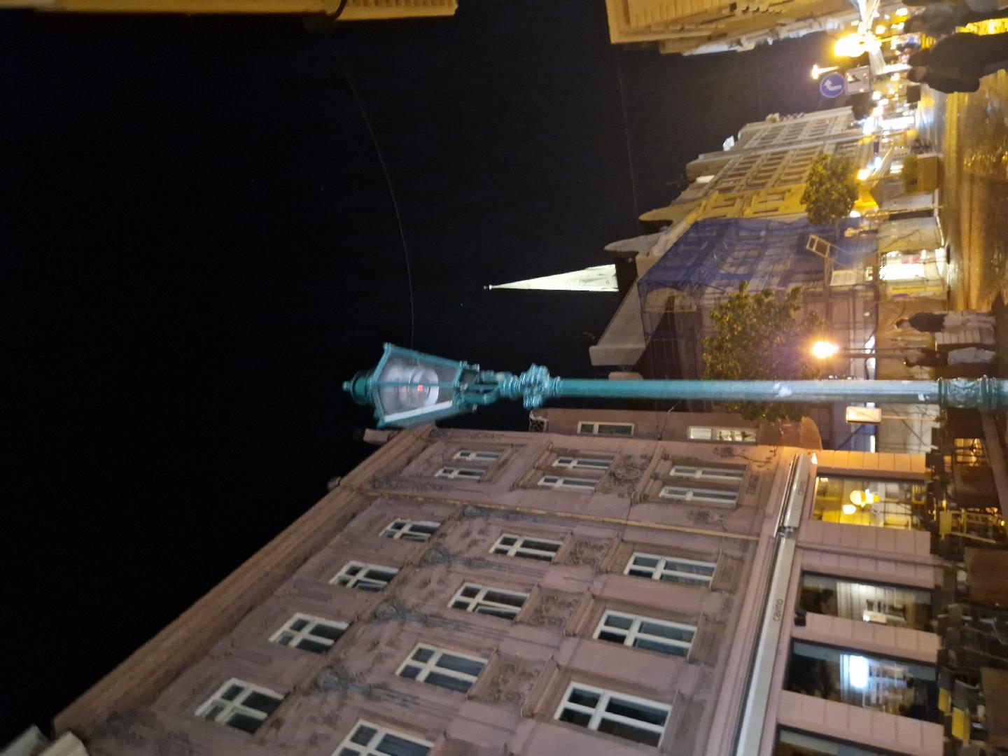 lampa bliká 