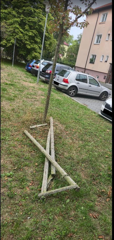Opěrka stromu