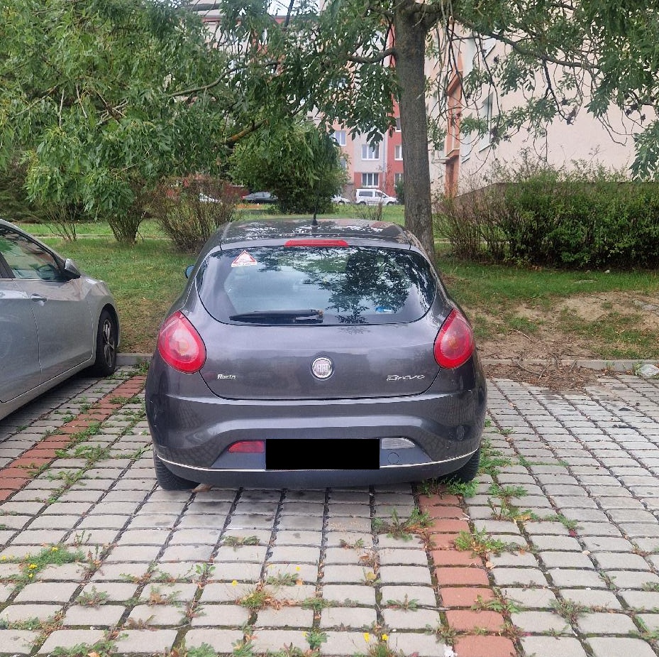 Odstavené auto