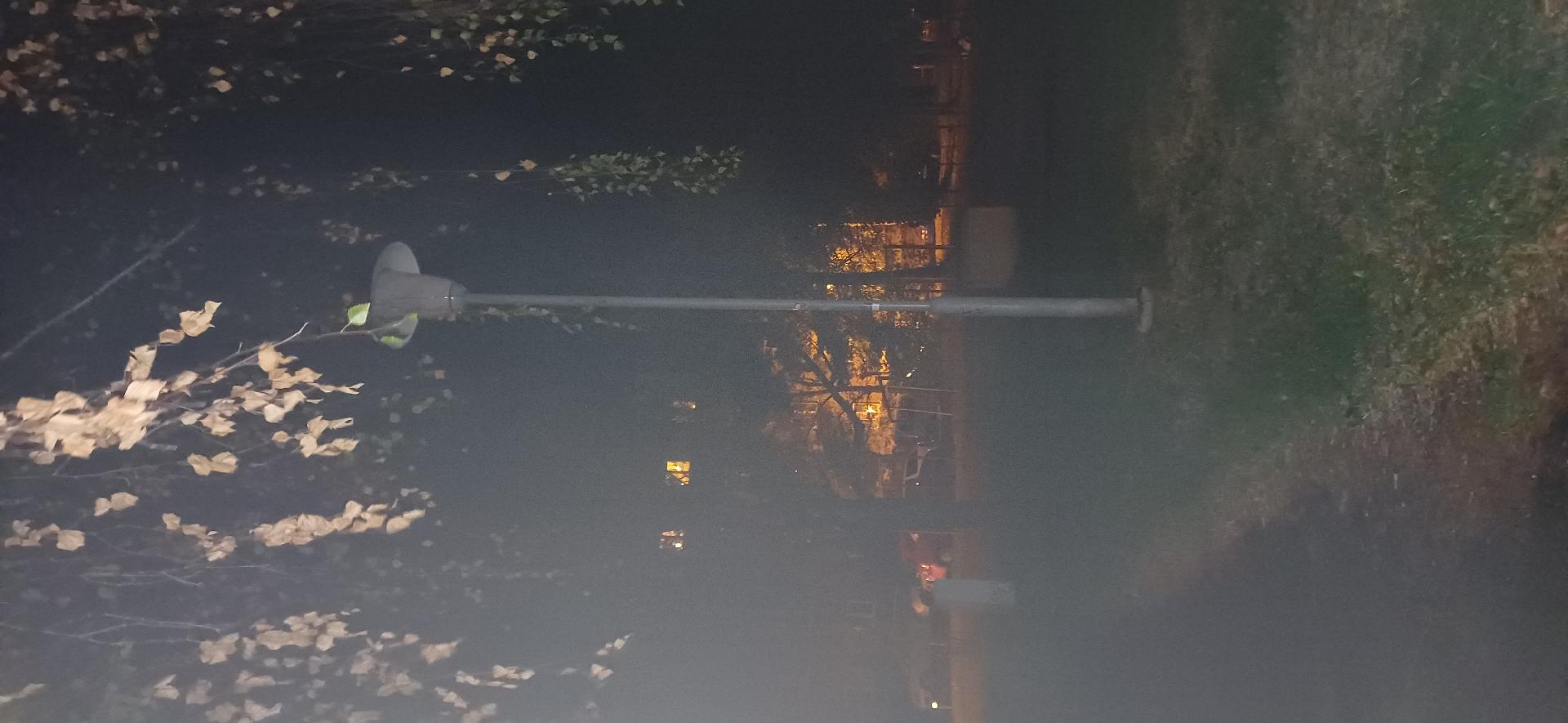 Nesvítí lampa