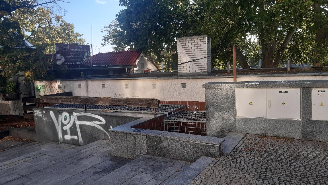 Nefunkční wc
