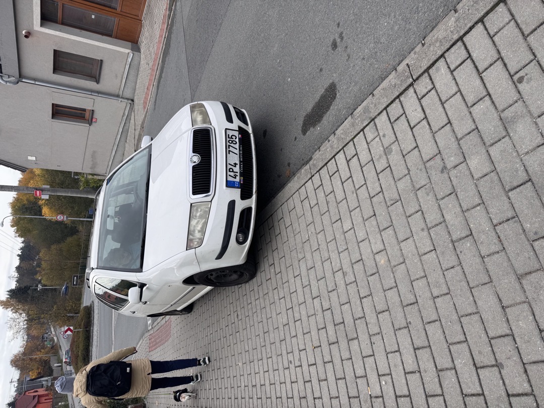 Nebezpečné parkování